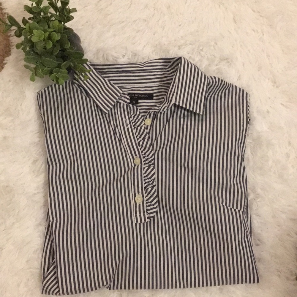 Banana Republic long sleve shirt